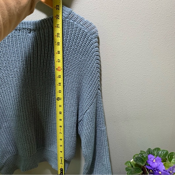 Elan // Striped sweater - Blue - Size Medium - Picture 7 of 8